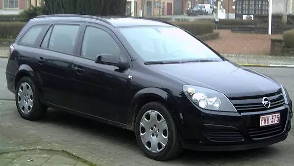 OPEL Astra Station Wagon 1.6dm3 benzyna A-H/SW EY11 1AAAA3CMJM5